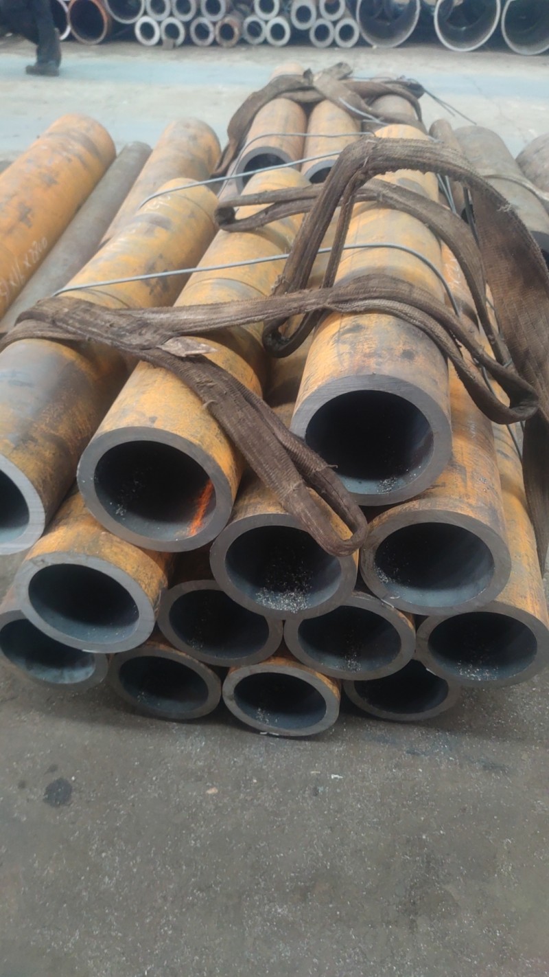 楚雄楚雄楚雄15CrMoG无缝钢管切割